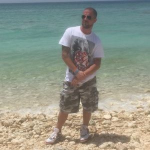 Meet your Posher, Gary